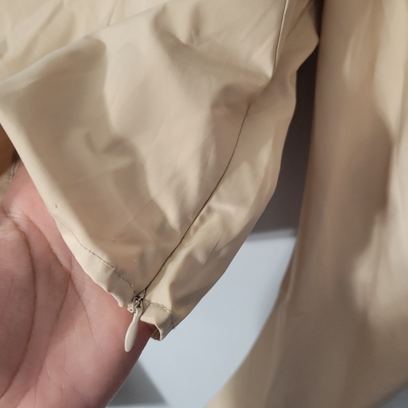 Choosy Khaki Puff Sleeve Crop Top NWT - Picture 8 of 13